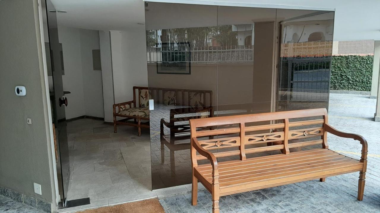 Lindo Apartamento Enseada Гуаружа Экстерьер фото